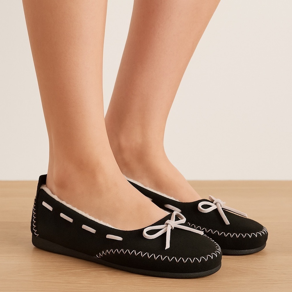 L.L. Bean Suede Moccasin Slippers Women’s 8 Black Purple Fleece-Lined Cottage